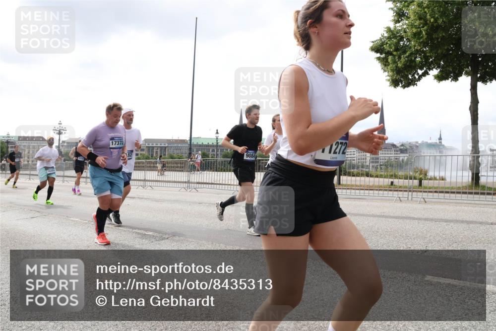 29.06.2025 - hella hamburg halbmarathon Lena Gebhardt http://msf.ph/oto/8435313 29.06.2025 10:44:57 Lombardsbrücke 16494, 17372, 9084, 1272, 1024, 1273, 1629, 1685, 1924, 2007, 2674, 2779, 3160, 3164, 3506, 3570, 4186, 4215, 4275, 4337, 4851, 4968, 5190, 5355, 5649, 6002, 6509, 6841, 6888, 7216, 7699, 7912, 8582, 8594, 8762, 8907, 9036, 9084, 9085, 9331, 9333, 9397, 9536, 10006, 10416, 10562, 10566, 10668, 10707, 11272, 12198, 12318, 12332, 12334, 12394, 12409, 13039, 13261, 13262, 13288, 14350, 14681, 14971, 18454, 18459 meine-sportfotos.de