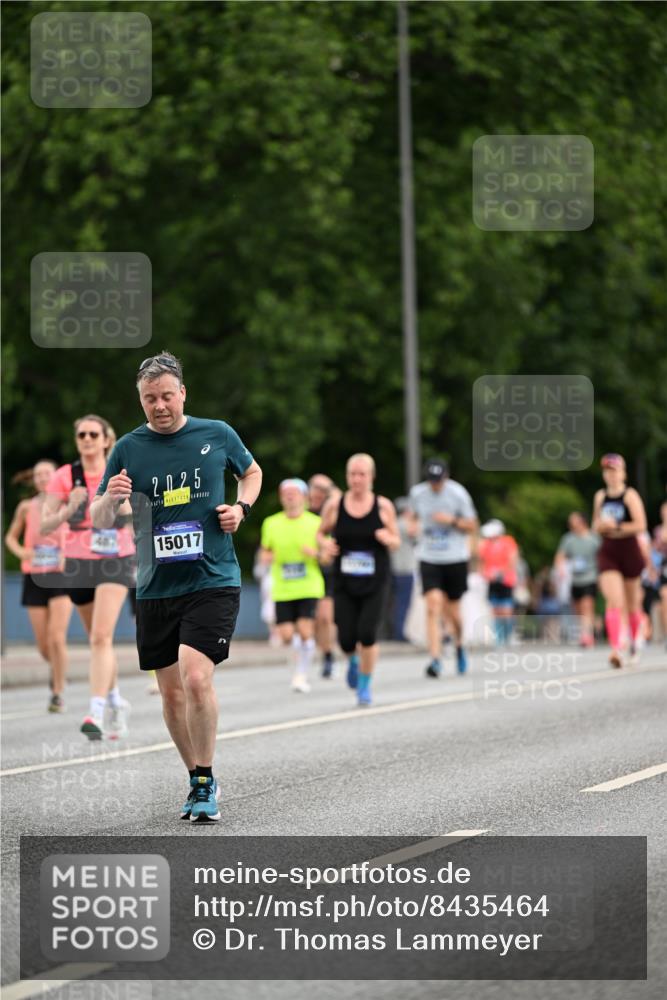 29.06.2025 - hella hamburg halbmarathon Dr. Thomas Lammeyer http://msf.ph/oto/8435464 29.06.2025 10:54:43 Kennedybrücke 1259, 1487, 1511, 1625, 2047, 2160, 3680, 3701, 3710, 4168, 4642, 4870, 5119, 5552, 6015, 7721, 7722, 8299, 9096, 9940, 10033, 11426 meine-sportfotos.de