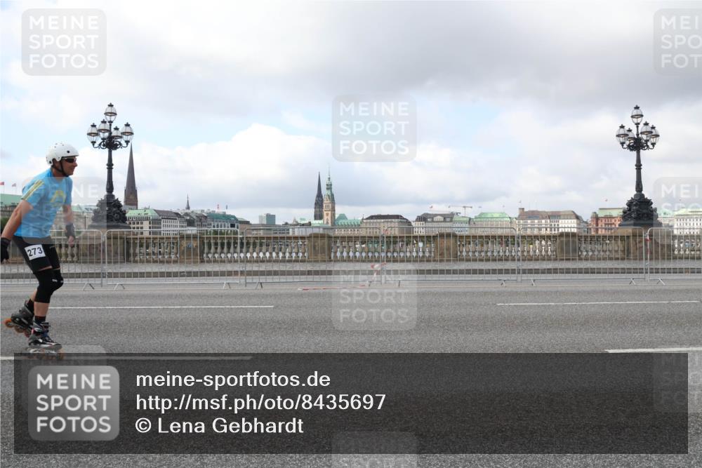 29.06.2025 - hella hamburg halbmarathon Lena Gebhardt http://msf.ph/oto/8435697 29.06.2025 09:01:46 Lombardsbrücke 273 meine-sportfotos.de