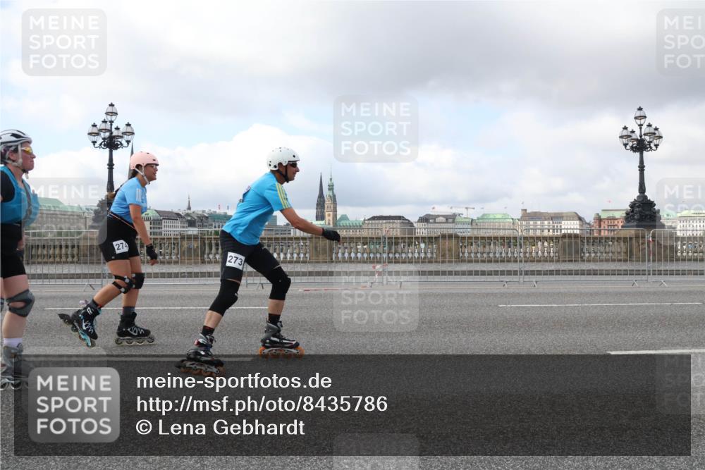 29.06.2025 - hella hamburg halbmarathon Lena Gebhardt http://msf.ph/oto/8435786 29.06.2025 09:01:46 Lombardsbrücke 27, 273 meine-sportfotos.de