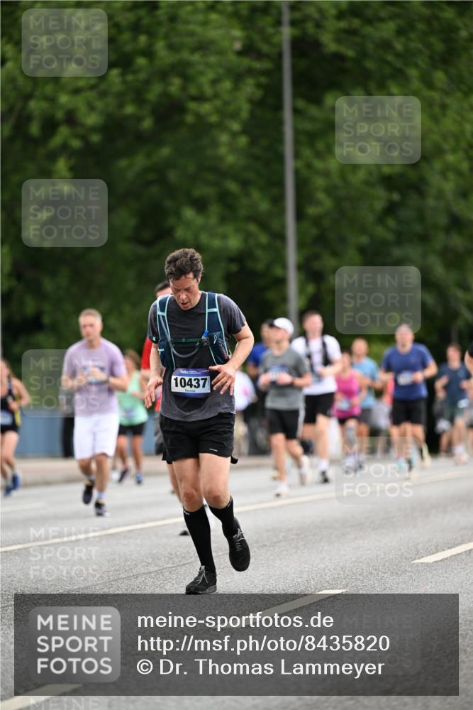 29.06.2025 - hella hamburg halbmarathon Dr. Thomas Lammeyer http://msf.ph/oto/8435820 29.06.2025 10:55:05 Kennedybrücke 1478, 1487, 1511, 2047, 3647, 4642, 4695, 4848, 6178, 7133, 7141, 7161, 7677, 8833, 8986, 9096, 9605, 10437 meine-sportfotos.de