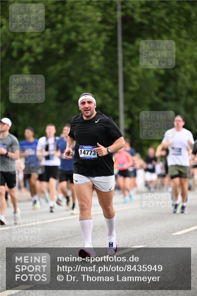 29.06.2025 - hella hamburg halbmarathon Dr. Thomas Lammeyer http://msf.ph/oto/8435949 29.06.2025 10:55:09 Kennedybrücke 1478, 1487, 1511, 2047, 2358, 2859, 3647, 4695, 4848, 5530, 6178, 7133, 7141, 7161, 7677, 8833, 8986, 9096, 9605, 10437 meine-sportfotos.de