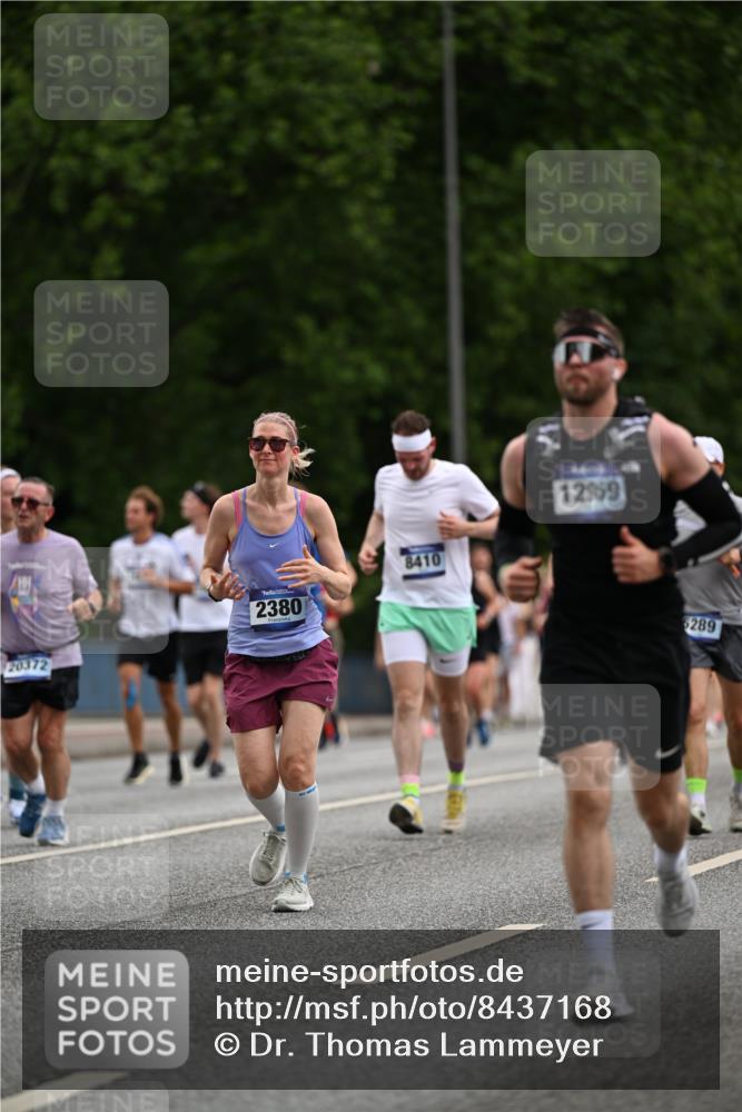 29.06.2025 - hella hamburg halbmarathon Dr. Thomas Lammeyer http://msf.ph/oto/8437168 29.06.2025 10:55:42 Kennedybrücke 1208, 1617, 1930, 2202, 2380, 2484, 2485, 2778, 3229, 3838, 4652, 4771, 5286, 5289, 5357, 6945, 7012, 7769, 7938, 8410, 8779, 9166, 9167, 9933, 10521, 10552, 10636, 11252 meine-sportfotos.de
