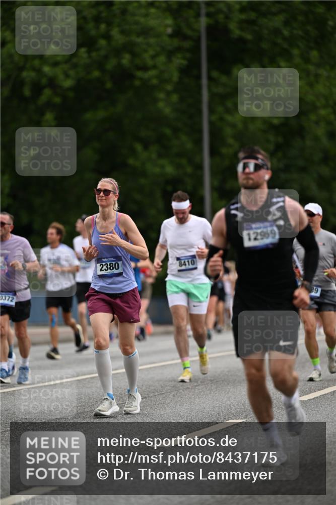 29.06.2025 - hella hamburg halbmarathon Dr. Thomas Lammeyer http://msf.ph/oto/8437175 29.06.2025 10:55:42 Kennedybrücke 1208, 1617, 1930, 2202, 2380, 2484, 2485, 2778, 3229, 3838, 4652, 4771, 5286, 5289, 5357, 6945, 7012, 7769, 7938, 8410, 8779, 9166, 9167, 9933, 10521, 10552, 10636, 11252 meine-sportfotos.de