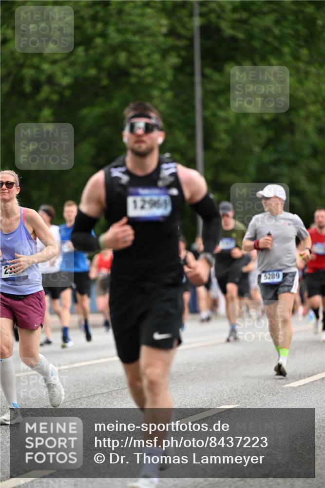 29.06.2025 - hella hamburg halbmarathon Dr. Thomas Lammeyer http://msf.ph/oto/8437223 29.06.2025 10:55:43 Kennedybrücke 1208, 1617, 1930, 2202, 2380, 2484, 2485, 2736, 2778, 3229, 3838, 4652, 4771, 5286, 5289, 5357, 6945, 7012, 7769, 7938, 7992, 8410, 8779, 9166, 9167, 9933, 10521, 10552, 10636 meine-sportfotos.de