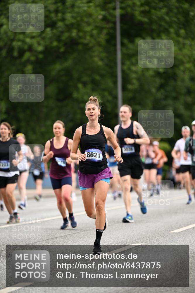 29.06.2025 - hella hamburg halbmarathon Dr. Thomas Lammeyer http://msf.ph/oto/8437875 29.06.2025 10:56:01 Kennedybrücke 1203, 1404, 1418, 1617, 2202, 2484, 2485, 2736, 2778, 3038, 4652, 4878, 5062, 5286, 5289, 5357, 5394, 5534, 5716, 6091, 6945, 6954, 7012, 7770, 7771, 7825, 7938, 7992, 8040, 8200, 8410, 8621, 9462, 10521, 10552, 10614, 10636, 10673, 10830 meine-sportfotos.de