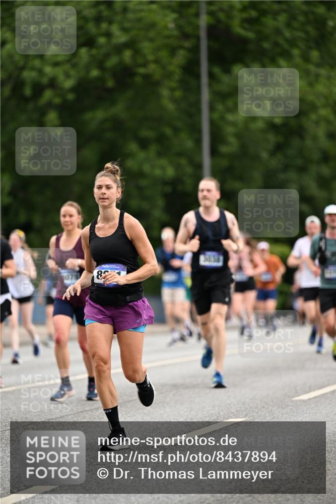 29.06.2025 - hella hamburg halbmarathon Dr. Thomas Lammeyer http://msf.ph/oto/8437894 29.06.2025 10:56:02 Kennedybrücke 1203, 1404, 1418, 1617, 2202, 2484, 2485, 2736, 2778, 3038, 4652, 4878, 5062, 5286, 5289, 5357, 5394, 5534, 5716, 6091, 6945, 6954, 7770, 7771, 7825, 7992, 8040, 8200, 8410, 8621, 9462, 9590, 10521, 10552, 10614, 10636, 10673, 10830 meine-sportfotos.de