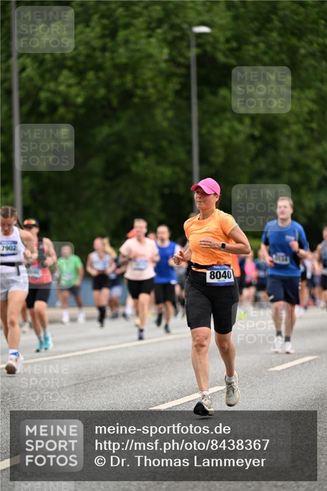 29.06.2025 - hella hamburg halbmarathon Dr. Thomas Lammeyer http://msf.ph/oto/8438367 29.06.2025 10:56:13 Kennedybrücke 1203, 1404, 1418, 1997, 2736, 3038, 3934, 4878, 5062, 5394, 5534, 5716, 6091, 6456, 6954, 7770, 7771, 7825, 7841, 7992, 8040, 8200, 8621, 9460, 9462, 9582, 9583, 9590, 9594, 10614, 10673, 10830, 11126, 11127 meine-sportfotos.de