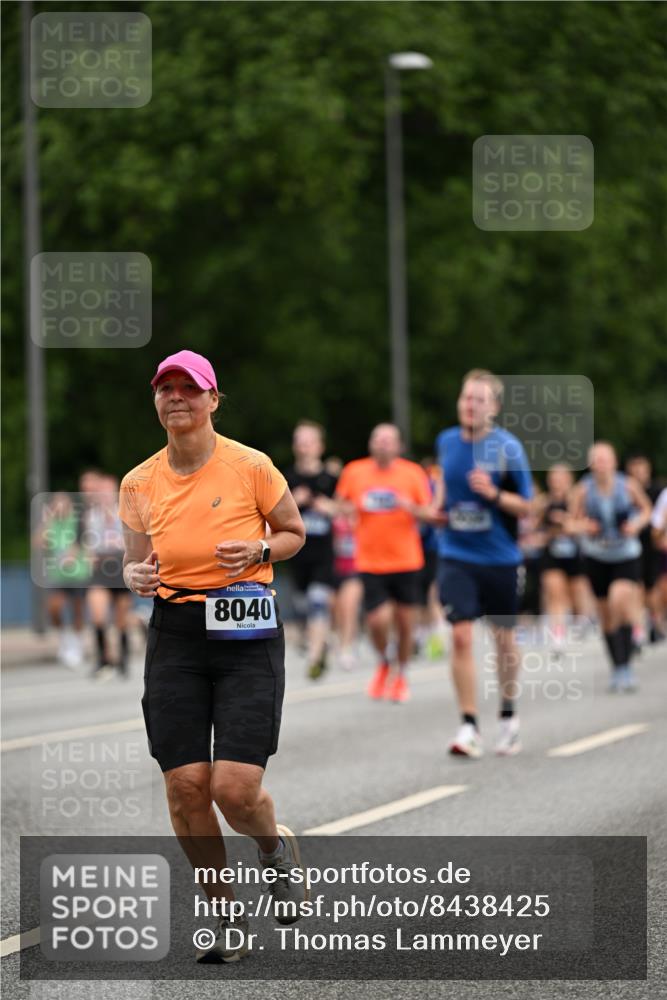 29.06.2025 - hella hamburg halbmarathon Dr. Thomas Lammeyer http://msf.ph/oto/8438425 29.06.2025 10:56:14 Kennedybrücke 1203, 1404, 1418, 1997, 3038, 3934, 4878, 5062, 5394, 5534, 5716, 6091, 6456, 6954, 7770, 7771, 7825, 7841, 8040, 8200, 8621, 9460, 9462, 9582, 9583, 9590, 9594, 10614, 10673, 10830, 11126, 11127 meine-sportfotos.de