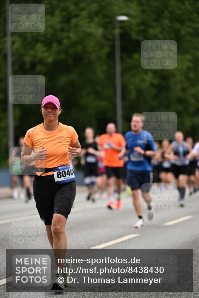 29.06.2025 - hella hamburg halbmarathon Dr. Thomas Lammeyer http://msf.ph/oto/8438430 29.06.2025 10:56:15 Kennedybrücke 1203, 1404, 1418, 1997, 3038, 3934, 4087, 4878, 5062, 5394, 5534, 5716, 6091, 6456, 6954, 7691, 7770, 7771, 7825, 7841, 8040, 8200, 8621, 9220, 9460, 9462, 9582, 9583, 9590, 9594, 9673, 10614, 10830, 11126, 11127 meine-sportfotos.de