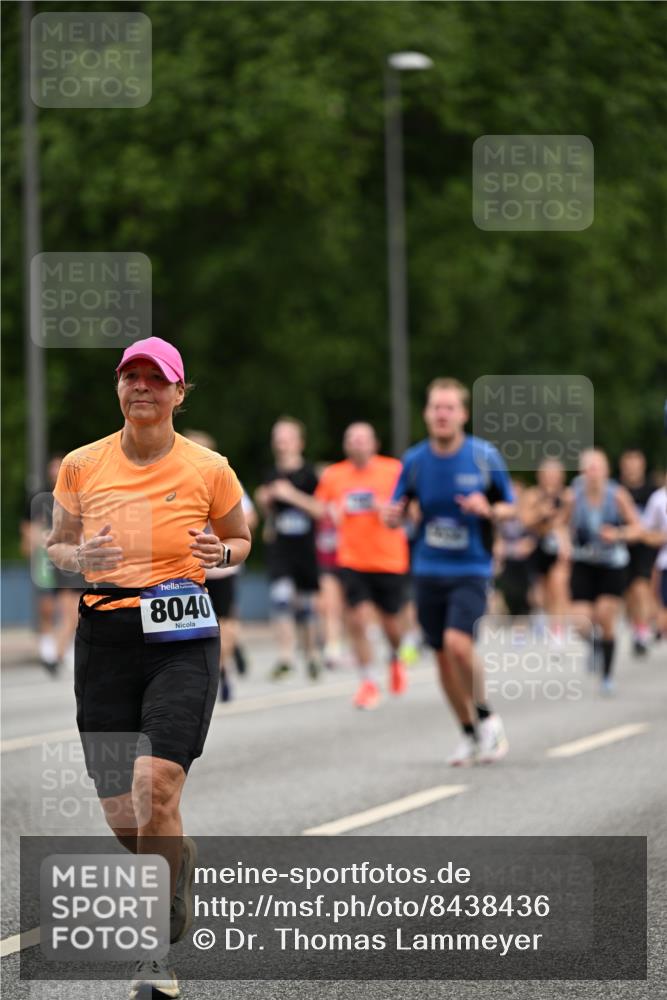 29.06.2025 - hella hamburg halbmarathon Dr. Thomas Lammeyer http://msf.ph/oto/8438436 29.06.2025 10:56:15 Kennedybrücke 1203, 1404, 1418, 1997, 3038, 3934, 4087, 4878, 5062, 5394, 5534, 5716, 6091, 6456, 6954, 7691, 7770, 7771, 7825, 7841, 8040, 8200, 8621, 9220, 9460, 9462, 9582, 9583, 9590, 9594, 9673, 10614, 10830, 11126, 11127 meine-sportfotos.de