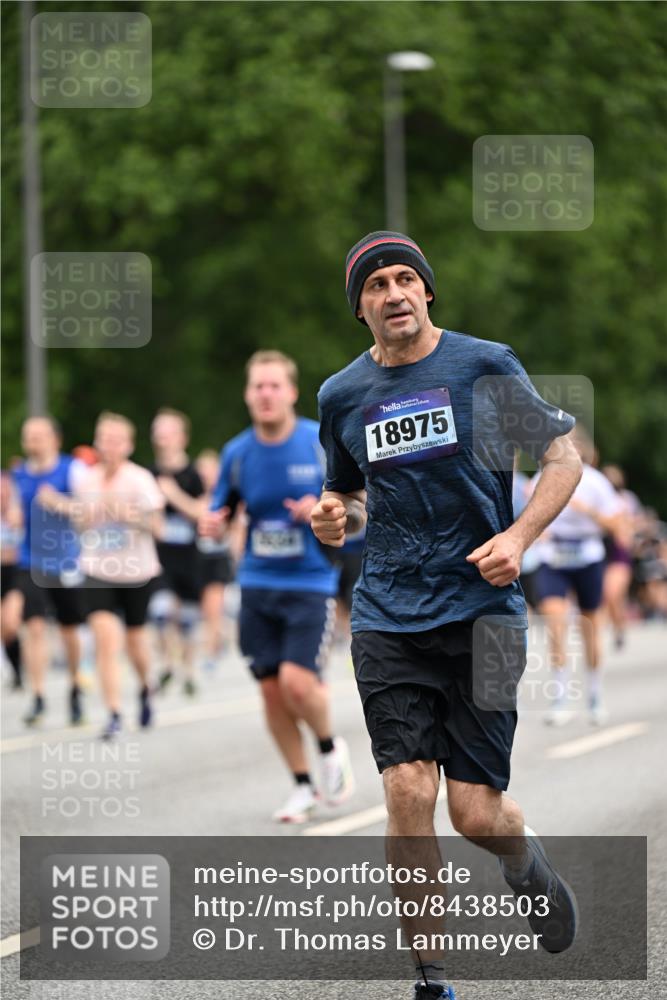 29.06.2025 - hella hamburg halbmarathon Dr. Thomas Lammeyer http://msf.ph/oto/8438503 29.06.2025 10:56:16 Kennedybrücke 1203, 1404, 1418, 1997, 3038, 3934, 4087, 4878, 5062, 5394, 5534, 5716, 6456, 6954, 7691, 7770, 7771, 7825, 7841, 8040, 8200, 8621, 9220, 9460, 9462, 9582, 9583, 9590, 9594, 9673, 10614, 10830, 11126, 11127 meine-sportfotos.de