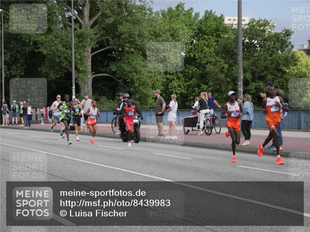 29.06.2025 - hella hamburg halbmarathon Luisa Fischer http://msf.ph/oto/8439983 29.06.2025 09:32:49 Kennedybrücke 13, 10, 2, 4, 6, 8, 9, 10, 13, 22, 23, 59 meine-sportfotos.de