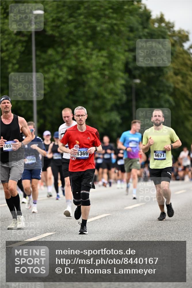29.06.2025 - hella hamburg halbmarathon Dr. Thomas Lammeyer http://msf.ph/oto/8440167 29.06.2025 10:56:48 Kennedybrücke 1369, 1978, 2308, 2593, 3140, 3645, 4273, 4815, 5262, 5291, 6406, 6671, 6885, 6985, 7682, 7737, 8194, 8196, 8250, 8251, 8672, 9068, 9070, 9730, 10296, 10342, 10496, 10600, 10634, 10693, 10928, 11084, 11297, 11375 meine-sportfotos.de