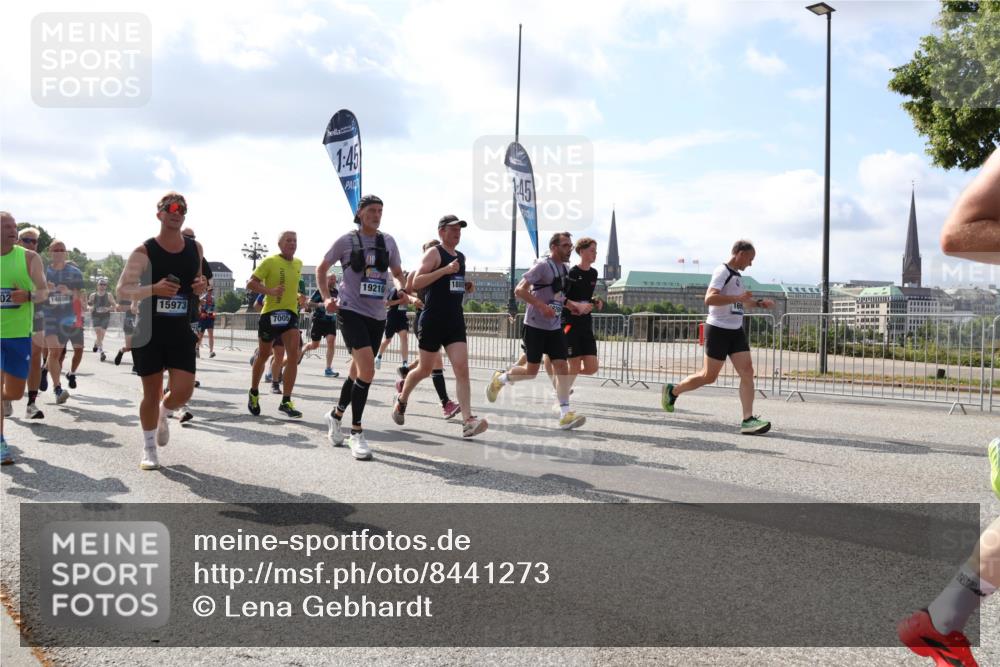 29.06.2025 - hella hamburg halbmarathon Lena Gebhardt http://msf.ph/oto/8441273 29.06.2025 09:52:57 Lombardsbrücke 02, 14690, 15973, 7005, 1, 45, 45, 18887, 19210, 88888, 1012, 1070, 1163, 1169, 1176, 1220, 1391, 1415, 1512, 1613, 1735, 1782, 2048, 2189, 2213, 2233, 2234, 2590, 2788, 2970, 3021, 3098, 3109, 3124, 3304, 3907, 3917, 3928, 4080, 4277, 4497, 4691, 4933, 4981, 4997, 5007, 5132, 5476, 5477, 5623, 5682, 6081, 6152, 6712, 6716, 7005, 7067, 7093, 7147, 7191, 7325, 7432, 7451, 7599, 7843, 7865, 7961, 8063, 8145, 8467, 8664, 10796, 11779, 13403, 13614, 14257 meine-sportfotos.de