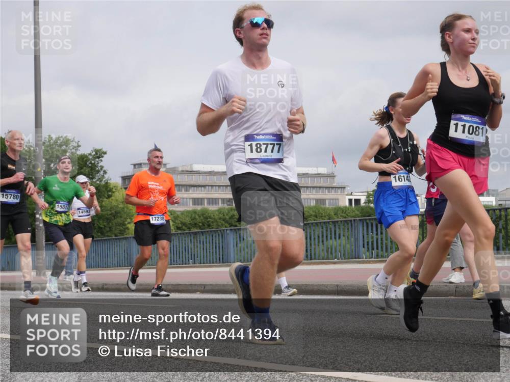29.06.2025 - hella hamburg halbmarathon Luisa Fischer http://msf.ph/oto/8441394 29.06.2025 10:22:21 Kennedybrücke 15780, 15817, 14593, 17238, 18777, 16142, 11081, 1325, 1332, 1718, 1755, 2017, 2589, 2895, 3105, 3118, 4722, 5034, 5080, 5098, 6270, 6736, 7252, 8575, 8761, 9252, 10129 meine-sportfotos.de