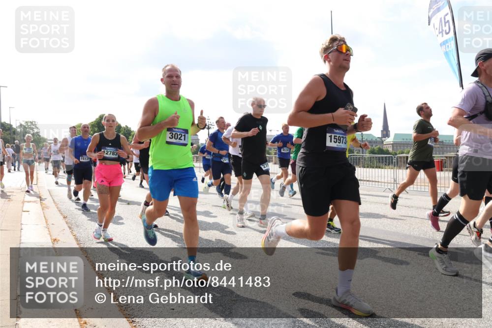 29.06.2025 - hella hamburg halbmarathon Lena Gebhardt http://msf.ph/oto/8441483 29.06.2025 09:52:58 Lombardsbrücke 1163, 15126, 42783, 3021, 27, 9538, 15973, 45, 1012, 1070, 1163, 1169, 1176, 1220, 1391, 1415, 1512, 1613, 1735, 1782, 2048, 2189, 2213, 2233, 2234, 2590, 2788, 2970, 3021, 3098, 3109, 3124, 3304, 3907, 3917, 3928, 4080, 4277, 4497, 4691, 4933, 4981, 4997, 5007, 5132, 5476, 5477, 5623, 5682, 6081, 6152, 6712, 6716, 7005, 7067, 7093, 7147, 7191, 7325, 7432, 7450, 7451, 7599, 7843, 7865, 7961, 8063, 8145, 8467, 8664, 10796, 11779, 13403, 13614 meine-sportfotos.de