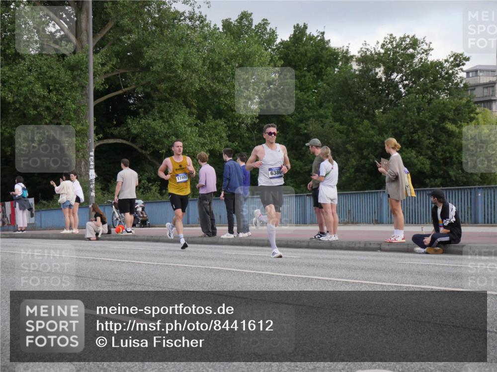 29.06.2025 - hella hamburg halbmarathon Luisa Fischer http://msf.ph/oto/8441612 29.06.2025 09:41:46 Kennedybrücke 17402, 6380, 53, 6380 meine-sportfotos.de