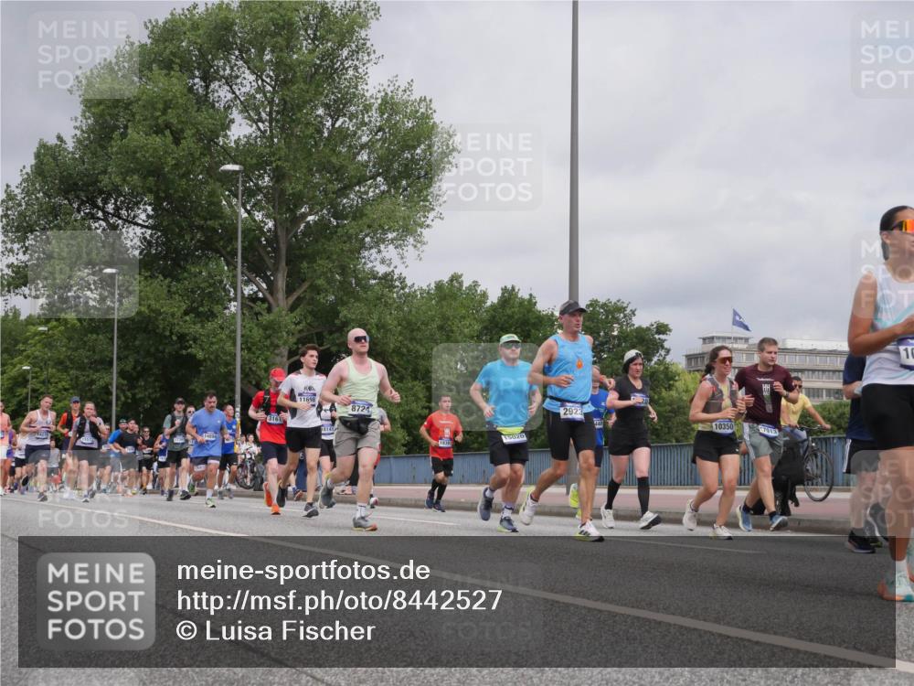 29.06.2025 - hella hamburg halbmarathon Luisa Fischer http://msf.ph/oto/8442527 29.06.2025 10:24:04 Kennedybrücke 14278, 3161, 11698, 8724, 18141, 15020, 18397, 10, 2923, 448, 10350, 7913, 2101, 2325, 2923, 2986, 3161, 3781, 3813, 4082, 6275, 6308, 8113, 8146, 8724, 9981, 10350, 10585, 10602 meine-sportfotos.de