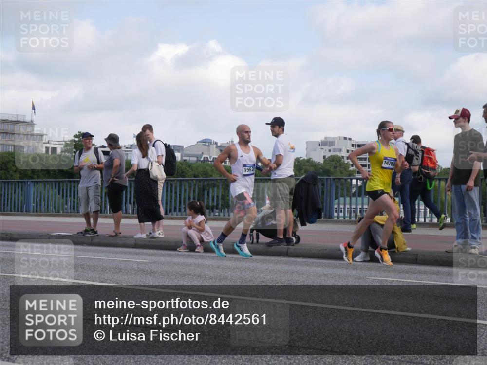 29.06.2025 - hella hamburg halbmarathon Luisa Fischer http://msf.ph/oto/8442561 29.06.2025 09:42:55 Kennedybrücke 15526, 14766 meine-sportfotos.de