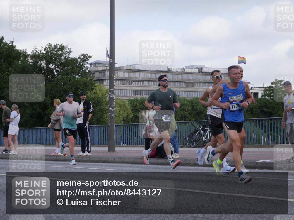29.06.2025 - hella hamburg halbmarathon Luisa Fischer http://msf.ph/oto/8443127 29.06.2025 09:44:08 Kennedybrücke 14652, 17750, 1241, 2604 meine-sportfotos.de