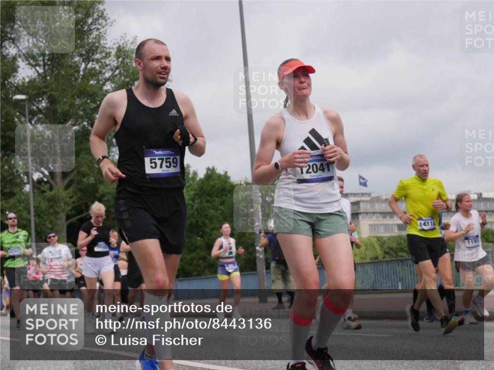 29.06.2025 - hella hamburg halbmarathon Luisa Fischer http://msf.ph/oto/8443136 29.06.2025 10:24:56 Kennedybrücke 10, 67, 3959, 5759, 2041, 14118, 1191, 1072, 1158, 1191, 1250, 1668, 1958, 2315, 2353, 2529, 2815, 2841, 3606, 3825, 3826, 4046, 5412, 5641, 5759, 6103, 7075, 7672, 8860, 8896, 8959, 9326, 9483, 9635, 10019, 10125, 10787 meine-sportfotos.de