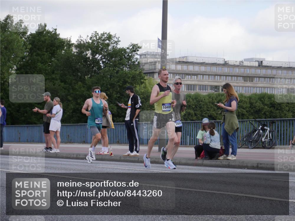 29.06.2025 - hella hamburg halbmarathon Luisa Fischer http://msf.ph/oto/8443260 29.06.2025 09:44:16 Kennedybrücke 18124, 10485, 2604, 2604, 10485 meine-sportfotos.de