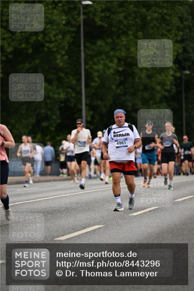 29.06.2025 - hella hamburg halbmarathon Dr. Thomas Lammeyer http://msf.ph/oto/8443296 29.06.2025 10:57:32 Kennedybrücke 2291, 2420, 4595, 6041, 6044, 7032, 7039, 7690, 7890, 8414, 9368, 10080, 10417, 10490, 10568, 10879, 10981, 11268 meine-sportfotos.de