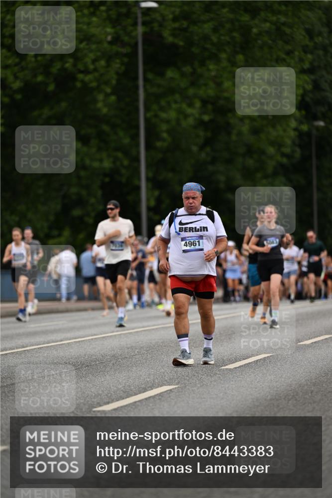 29.06.2025 - hella hamburg halbmarathon Dr. Thomas Lammeyer http://msf.ph/oto/8443383 29.06.2025 10:57:33 Kennedybrücke 2291, 2420, 4595, 6041, 6044, 7032, 7039, 7690, 7890, 8414, 9368, 10080, 10417, 10490, 10568, 10879, 10981, 11268 meine-sportfotos.de