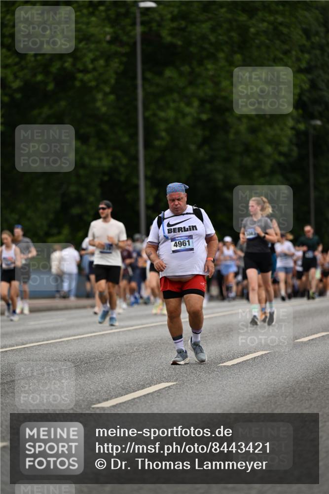 29.06.2025 - hella hamburg halbmarathon Dr. Thomas Lammeyer http://msf.ph/oto/8443421 29.06.2025 10:57:33 Kennedybrücke 2291, 2420, 4595, 6041, 6044, 7032, 7039, 7690, 7890, 8414, 9368, 10080, 10417, 10490, 10568, 10879, 10981, 11268 meine-sportfotos.de