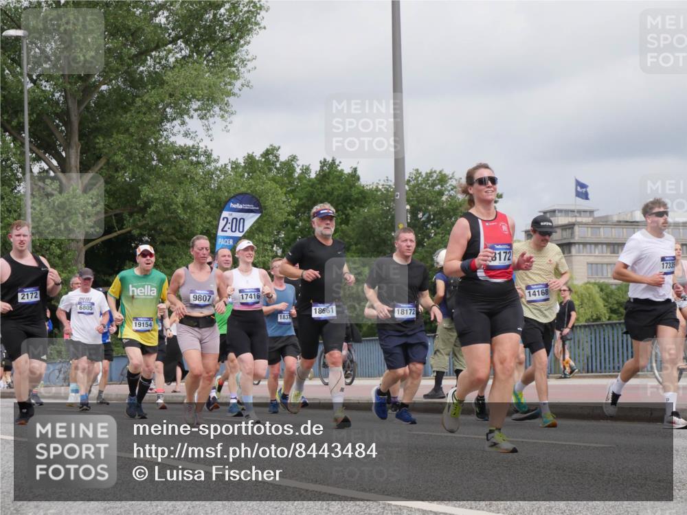 29.06.2025 - hella hamburg halbmarathon Luisa Fischer http://msf.ph/oto/8443484 29.06.2025 10:25:23 Kennedybrücke 2172, 6805, 19154, 2, 00, 9807, 17416, 18661, 18172, 1837, 3172, 14168, 17335, 1294, 1419, 1963, 2063, 2172, 2919, 3108, 3172, 3735, 3768, 3946, 4114, 4556, 5079, 6030, 6676, 6805, 6849, 7794, 8884, 8954, 9204, 9516, 9807, 10710 meine-sportfotos.de