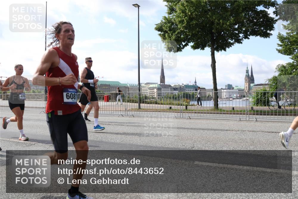 29.06.2025 - hella hamburg halbmarathon Lena Gebhardt http://msf.ph/oto/8443652 29.06.2025 09:53:11 Lombardsbrücke 499, 6081, 1699, 1012, 1070, 1163, 1176, 1391, 1466, 1558, 1613, 1735, 1750, 1759, 1782, 2048, 2189, 2213, 2233, 2234, 2365, 2402, 2590, 2623, 2788, 2970, 3021, 3098, 3109, 3124, 3304, 3907, 3917, 3928, 4080, 4091, 4277, 4497, 4553, 4691, 4933, 4981, 4997, 5022, 5132, 5476, 5477, 5623, 5624, 5682, 5692, 6081, 6152, 6203, 6375, 6460, 6712, 6716, 7005, 7093, 7147, 7191, 7204, 7322, 7325, 7450, 7599, 7765, 7843, 8063, 8145, 8467, 8664, 9126 meine-sportfotos.de