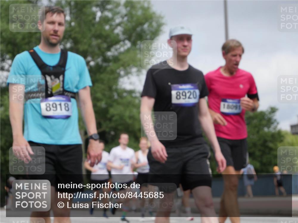 29.06.2025 - hella hamburg halbmarathon Luisa Fischer http://msf.ph/oto/8445685 29.06.2025 10:27:43 Kennedybrücke 8918, 8920, 18091, 4162, 4646, 5039, 5258, 5260, 5954, 7426, 8187, 8918, 8920 meine-sportfotos.de