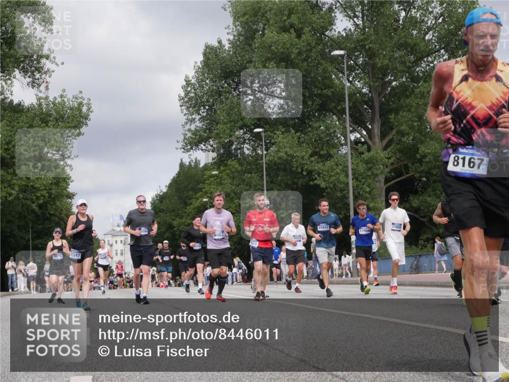 29.06.2025 - hella hamburg halbmarathon Luisa Fischer http://msf.ph/oto/8446011 29.06.2025 10:28:04 Kennedybrücke 6570, 1347, 15283, 306, 15942, 9063, 17954, 4221, 9080, 17850, 8167, 1395, 2477, 2944, 3421, 3786, 4221, 4719, 5358, 6524, 6526, 7528, 7975, 8167, 8502, 9063 meine-sportfotos.de