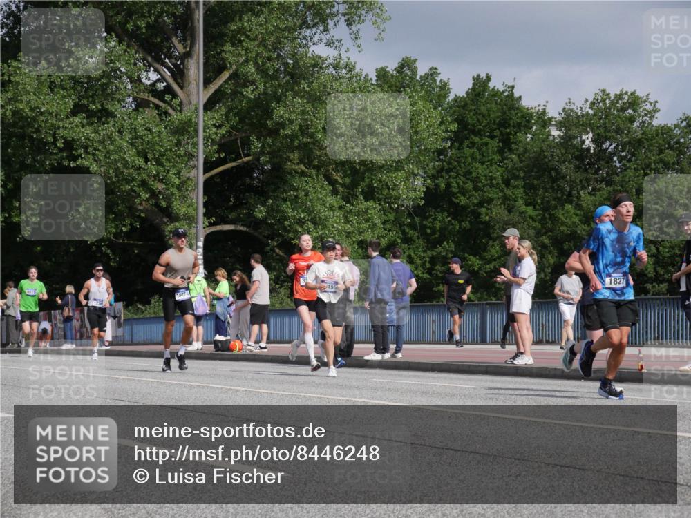 29.06.2025 - hella hamburg halbmarathon Luisa Fischer http://msf.ph/oto/8446248 29.06.2025 09:47:05 Kennedybrücke 6619, 156, 18874, 1827, 3201, 5367, 6619, 8473, 10156, 10848 meine-sportfotos.de