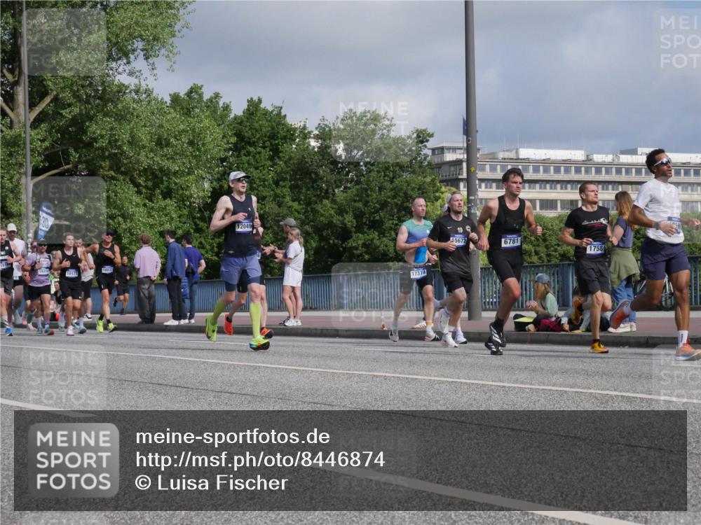 29.06.2025 - hella hamburg halbmarathon Luisa Fischer http://msf.ph/oto/8446874 29.06.2025 09:47:26 Kennedybrücke 30, 19204, 10171, 1017, 18837, 12049, 17374, 19, 15672, 6781, 1758, 1758, 2746, 3043, 5070, 5328, 5746, 6781, 7272, 8209, 8883, 9137, 9381, 10171 meine-sportfotos.de