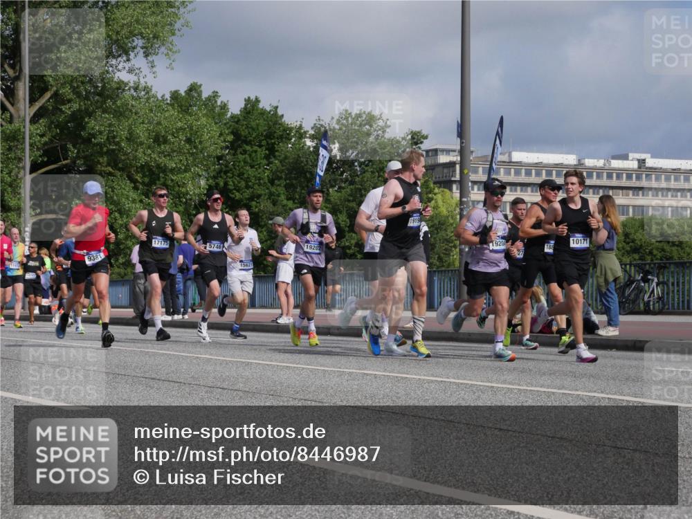 29.06.2025 - hella hamburg halbmarathon Luisa Fischer http://msf.ph/oto/8446987 29.06.2025 09:47:30 Kennedybrücke 11413, 14395, 9381, 17175, 5746, 15621, 19202, 1919, 19204, 10171, 188, 27, 2746, 3043, 4050, 5070, 5328, 5746, 6781, 7272, 8209, 8883, 9137, 9381, 10171 meine-sportfotos.de