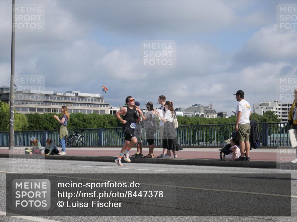 29.06.2025 - hella hamburg halbmarathon Luisa Fischer http://msf.ph/oto/8447378 29.06.2025 09:47:44 Kennedybrücke 1990, 2689, 4129, 4679, 4698, 4749, 5826, 6358, 7481, 7723, 8190, 9634, 10017 meine-sportfotos.de