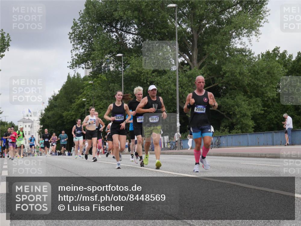 29.06.2025 - hella hamburg halbmarathon Luisa Fischer http://msf.ph/oto/8448569 29.06.2025 10:30:47 Kennedybrücke 2080, 5825, 1683, 9567, 1793, 2080, 5369, 5825, 7234, 7944, 8215, 9567 meine-sportfotos.de