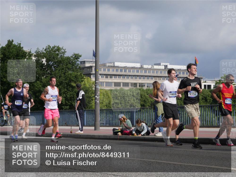 29.06.2025 - hella hamburg halbmarathon Luisa Fischer http://msf.ph/oto/8449311 29.06.2025 09:49:08 Kennedybrücke 8323, 7466, 18026, 1577, 5152, 17751, 1053, 1577, 2243, 5048, 5152, 5660, 7466, 8312, 8323, 10477 meine-sportfotos.de