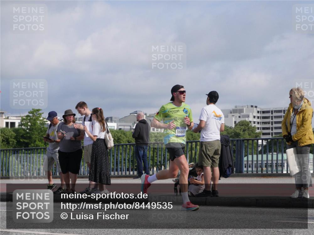 29.06.2025 - hella hamburg halbmarathon Luisa Fischer http://msf.ph/oto/8449535 29.06.2025 09:49:14 Kennedybrücke 16881, 1053, 1396, 5193, 7466, 10477 meine-sportfotos.de