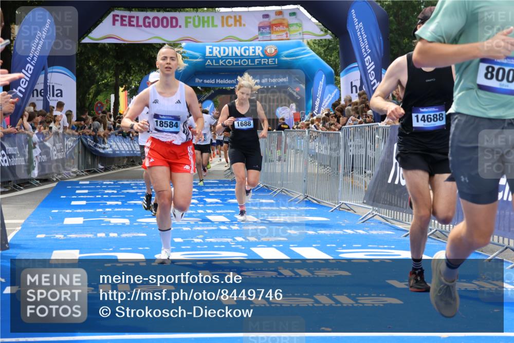 29.06.2025 - hella hamburg halbmarathon Strokosch-Dieckow http://msf.ph/oto/8449746 29.06.2025 10:38:16 Ziel 1042, 1688, 2849, 3431, 5091, 6095, 7110, 7743, 8002, 14688, 18584, 18761, 18986 meine-sportfotos.de