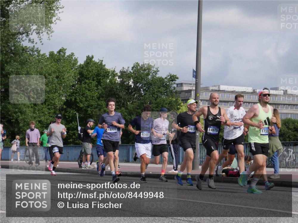 29.06.2025 - hella hamburg halbmarathon Luisa Fischer http://msf.ph/oto/8449948 29.06.2025 09:49:29 Kennedybrücke 9508, 3935, 14975, 13729, 6305, 1732, 1002, 1407, 1910, 1959, 2563, 2836, 2851, 3790, 3935, 4740, 6032, 6305, 6473, 7080, 7831, 7867, 9376, 9508 meine-sportfotos.de