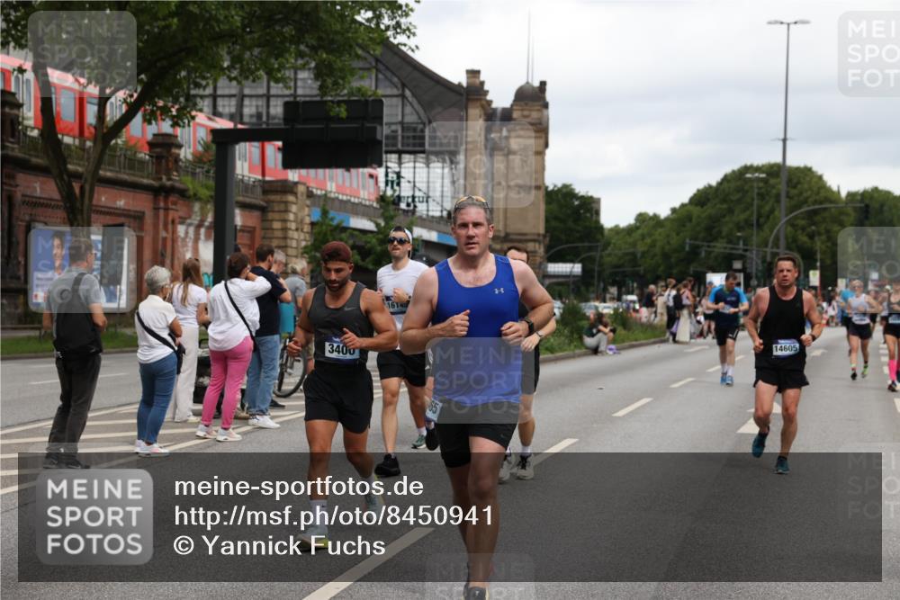29.06.2025 - hella hamburg halbmarathon Yannick Fuchs http://msf.ph/oto/8450941 29.06.2025 10:55:42 20KM 1135, 1138, 1147, 2086, 2391, 2591, 3400, 4068, 4095, 5839, 5870, 6391, 7033, 7049, 7757, 8364, 8531, 8590, 9297, 9932, 10031, 10177, 10194, 10746, 11465, 12125, 12787, 13064, 13086, 13491, 13699, 13958, 14605, 14628, 15252, 15520, 15539, 15733, 16128, 16145, 18551, 18799 meine-sportfotos.de