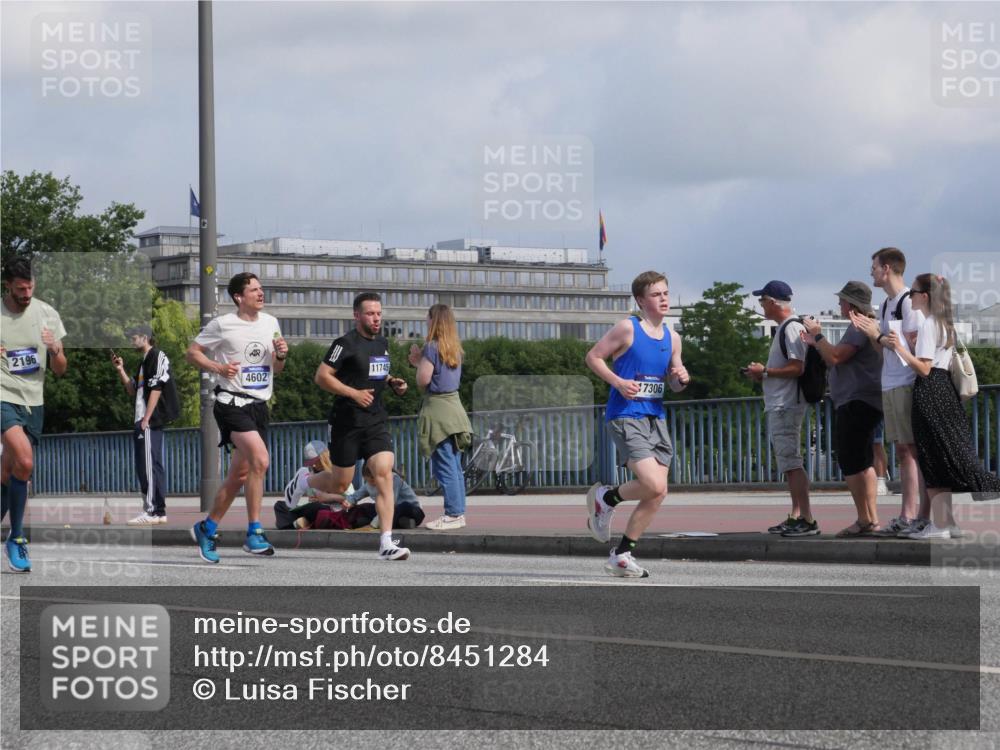 29.06.2025 - hella hamburg halbmarathon Luisa Fischer http://msf.ph/oto/8451284 29.06.2025 09:50:10 Kennedybrücke 2196, 4602, 11745, 7306, 1562, 2196, 2296, 4602, 5092, 5923, 8901 meine-sportfotos.de