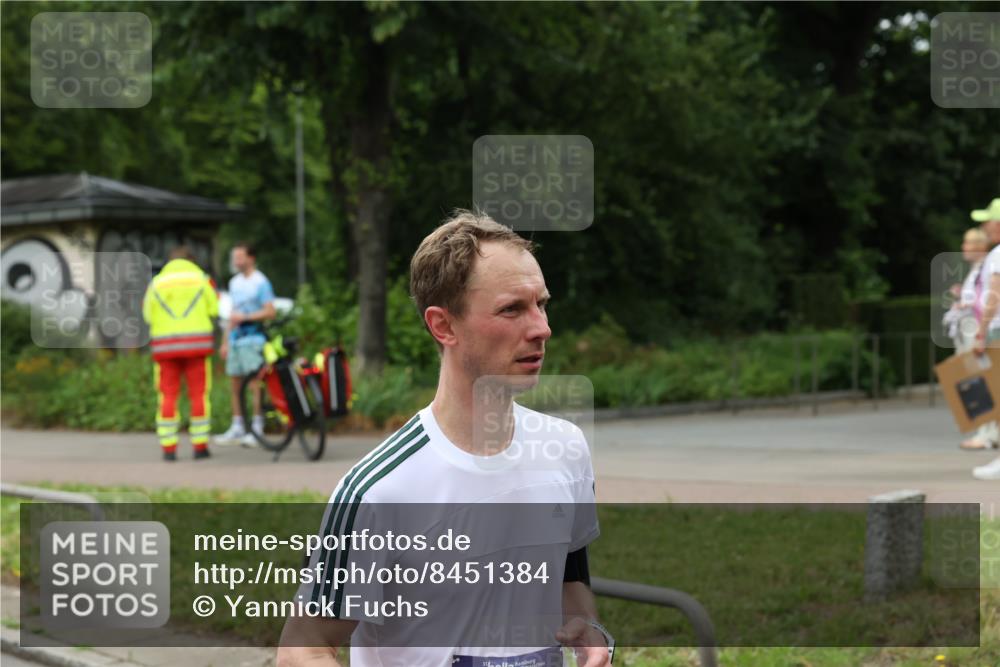29.06.2025 - hella hamburg halbmarathon Yannick Fuchs http://msf.ph/oto/8451384 29.06.2025 10:55:47 20KM 1135, 1138, 1147, 1190, 2086, 3097, 3400, 4068, 4095, 5547, 5839, 5870, 6391, 7049, 8364, 8531, 8590, 9297, 10031, 10177, 10194, 10746, 11465, 12125, 12787, 13064, 13086, 13491, 13699, 13958, 14605, 14628, 15252, 15291, 15520, 15539, 15733, 15908, 16128, 16145, 18551, 18799, 18808 meine-sportfotos.de