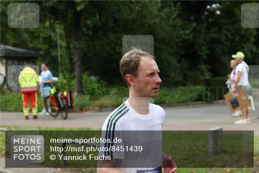 29.06.2025 - hella hamburg halbmarathon Yannick Fuchs http://msf.ph/oto/8451439 29.06.2025 10:55:47 20KM 1135, 1138, 1147, 1190, 2086, 3097, 3400, 4068, 4095, 5547, 5839, 5870, 6391, 7049, 8364, 8531, 8590, 9297, 10031, 10177, 10194, 10746, 11465, 12125, 12787, 13064, 13086, 13491, 13699, 13958, 14605, 14628, 15252, 15291, 15520, 15539, 15733, 15908, 16128, 16145, 18551, 18799, 18808 meine-sportfotos.de