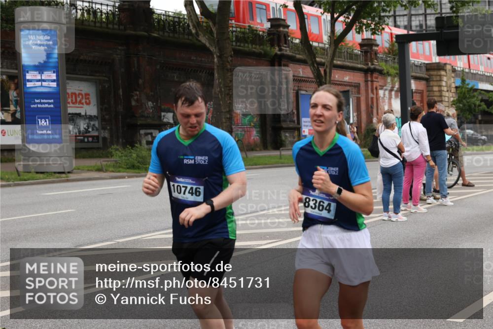 29.06.2025 - hella hamburg halbmarathon Yannick Fuchs http://msf.ph/oto/8451731 29.06.2025 10:55:50 20KM 1135, 1138, 1147, 1190, 2086, 3097, 3400, 3921, 4095, 4859, 5547, 5839, 6391, 6815, 7049, 8364, 8590, 9297, 10177, 10194, 10746, 11465, 12125, 12567, 13064, 13491, 13699, 13958, 14574, 14605, 14628, 15252, 15291, 15520, 15539, 15686, 15733, 15908, 16128, 16145, 18551, 18799, 18808 meine-sportfotos.de