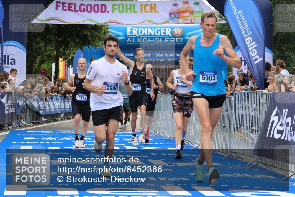 29.06.2025 - hella hamburg halbmarathon Strokosch-Dieckow http://msf.ph/oto/8452366 29.06.2025 10:37:16 Ziel 4860, 5003, 8362, 10190, 11423, 12739, 12900, 13854, 13972, 14387, 14459, 15178, 15888, 17137, 17306, 17726, 18824 meine-sportfotos.de