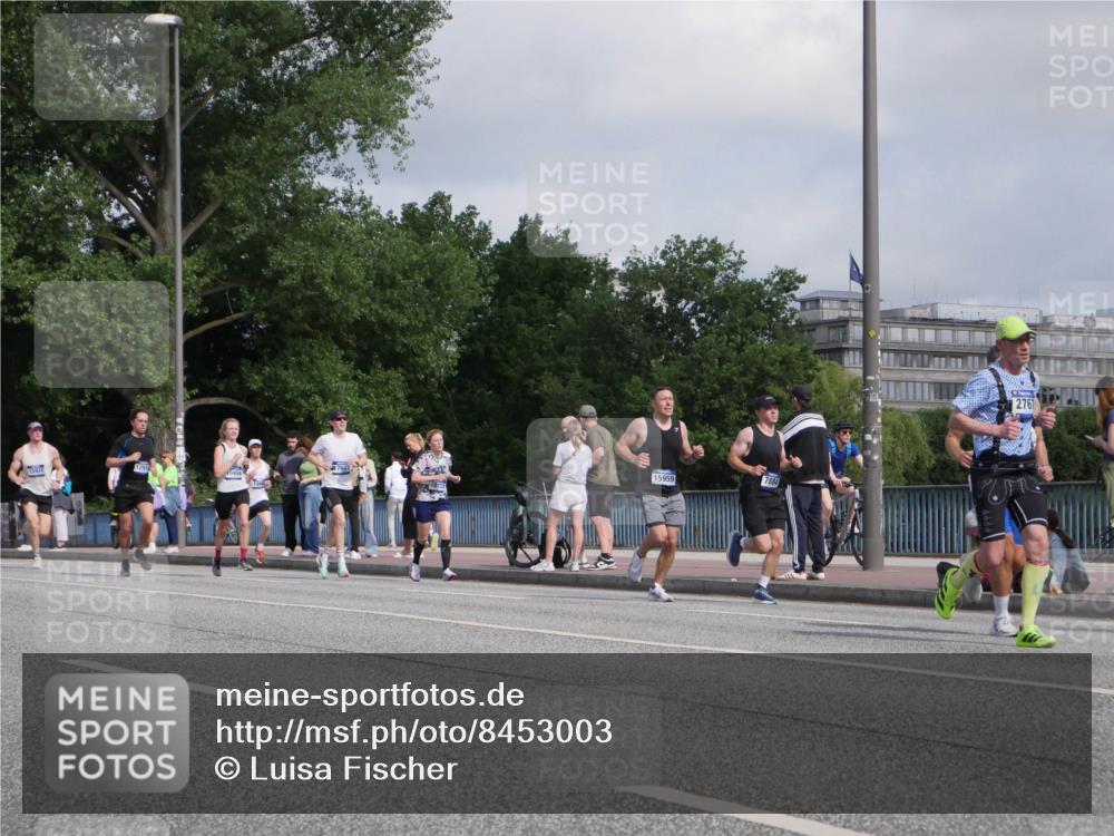 29.06.2025 - hella hamburg halbmarathon Luisa Fischer http://msf.ph/oto/8453003 29.06.2025 09:50:42 Kennedybrücke 15931, 1291, 15959, 2767, 2714, 2767, 3959, 7884, 10404, 10793 meine-sportfotos.de
